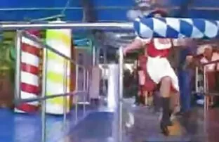 Rubia madura tetona es azotada por el culo en la mazmorra sexo hd latino