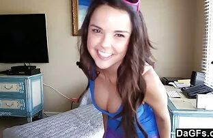 Big Tit Stepmommy intercambia un hj por los ojos videos porno idioma latino del coche - MILF - POV
