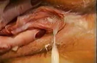 Melody Jordan recibe un pastel de crema anal porno videos en español latino
