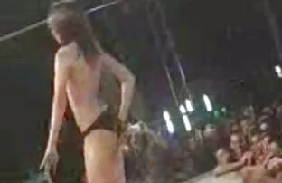 2 zorras lesbianas divirtiéndose en porno gratis audio latino la cama