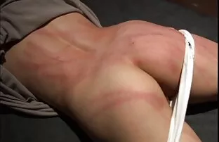 golpe mi manguera porno casero latino en español 3